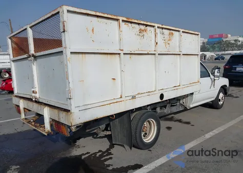 1991 Toyota Pickup Cab Chassis Super Long Wb from USA, damaged, VIN JT5VN94T7M0020747